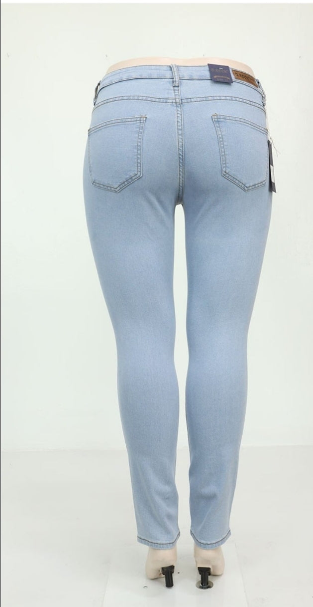 Plus size stretch jeans