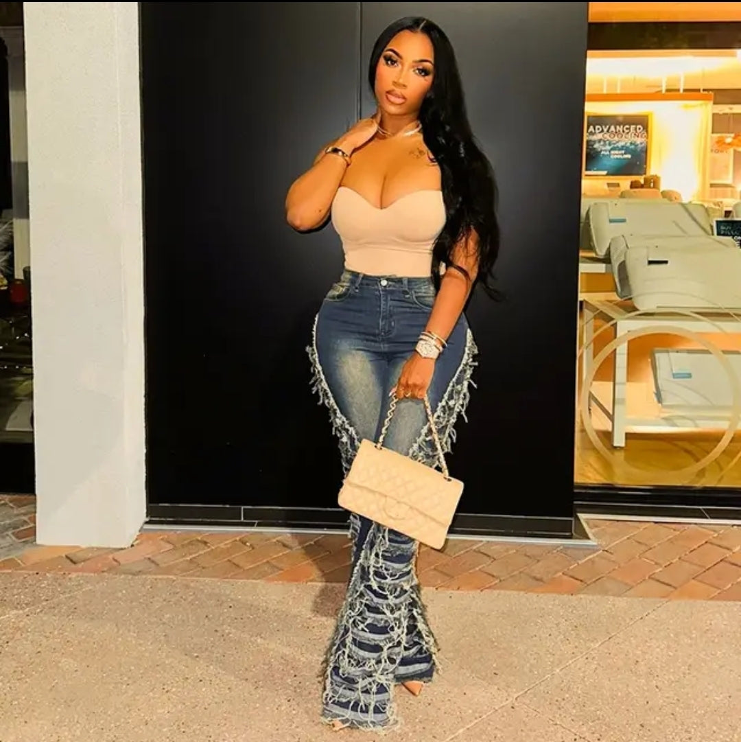 Stretchy ripped jeans