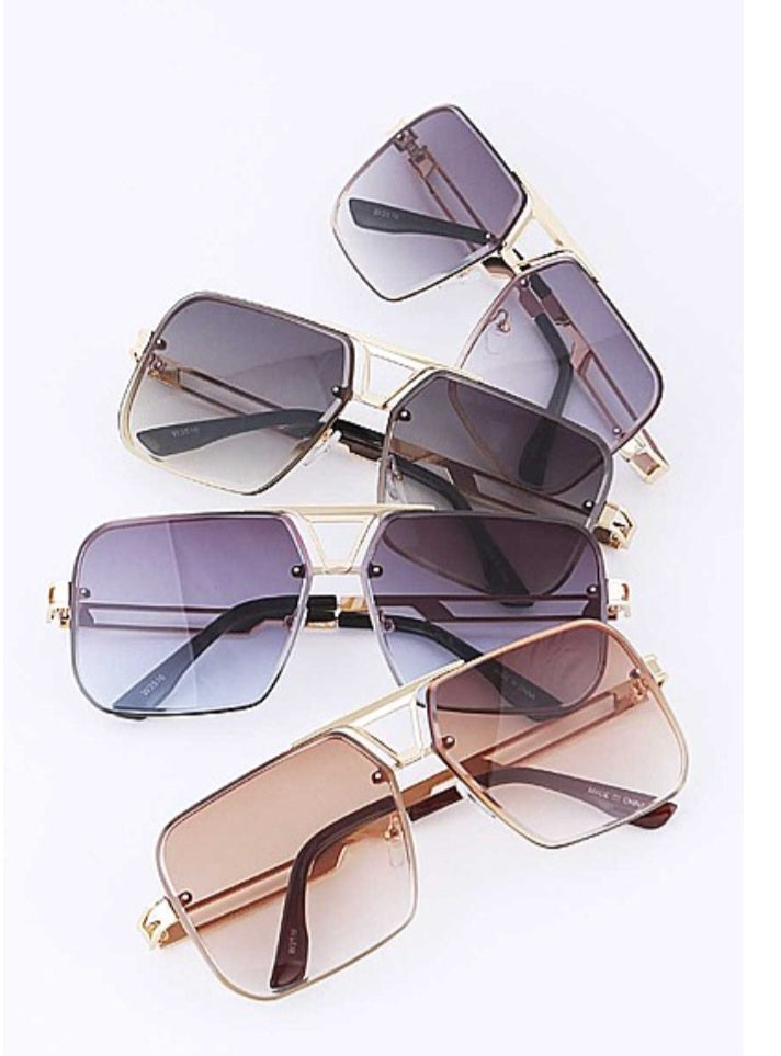 Square pilot sunglasses