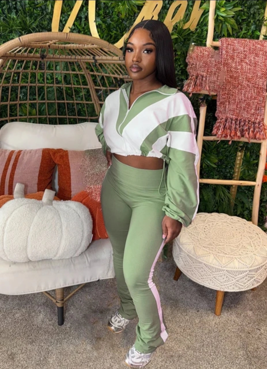 Maria's Sport stretch two piece wide leg sweatsuit